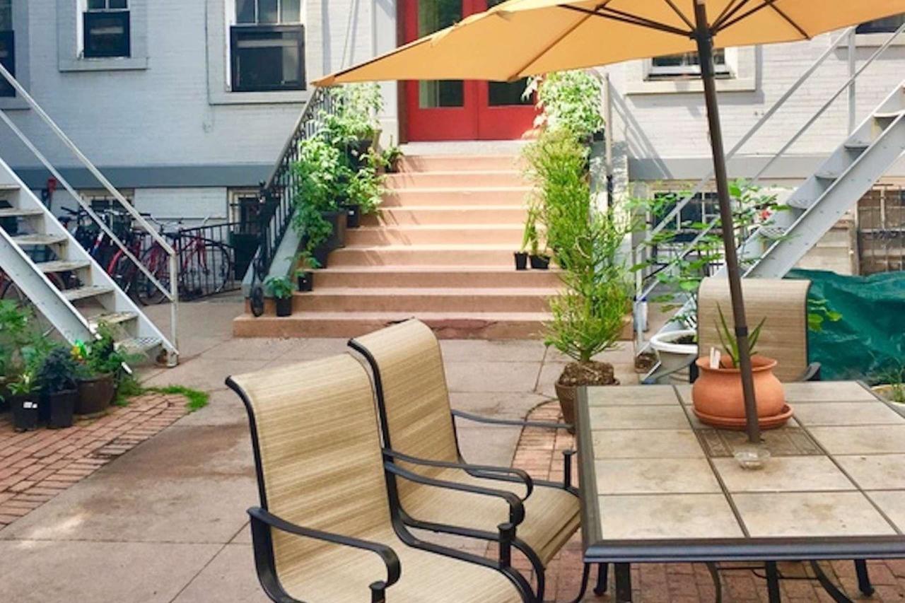 Capitol Hill Den - thumb 26