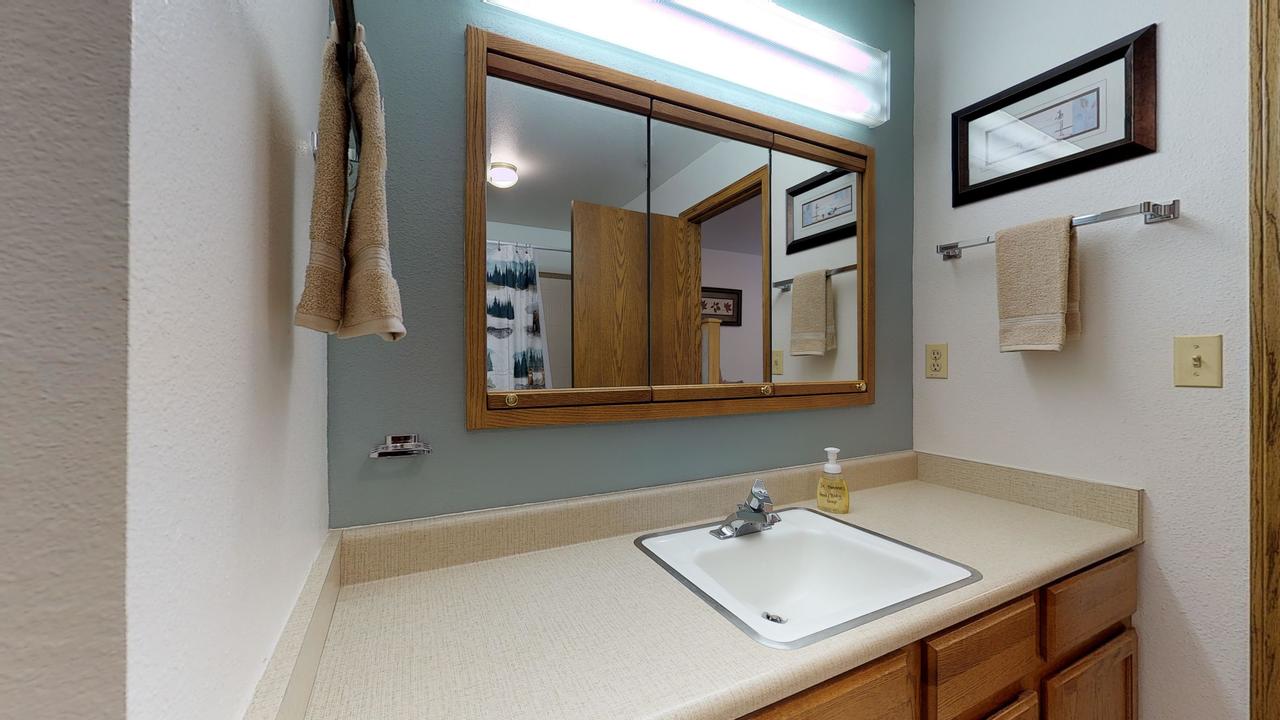 2 Bed 2 Bath Vacation Home In Estes Park - thumb 13