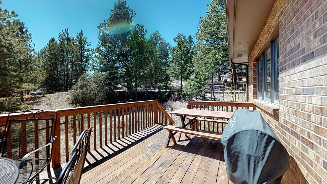 2 Bed 2 Bath Vacation Home In Estes Park - thumb 1