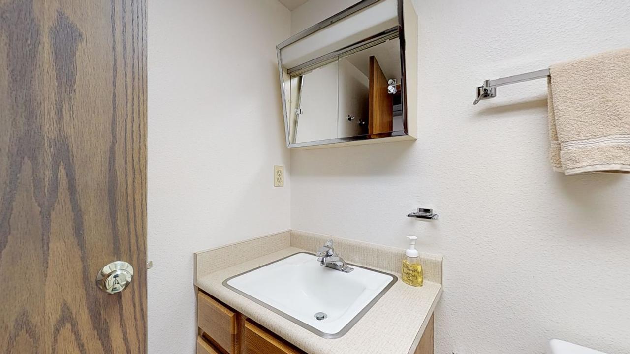 2 Bed 2 Bath Vacation Home In Estes Park - thumb 17