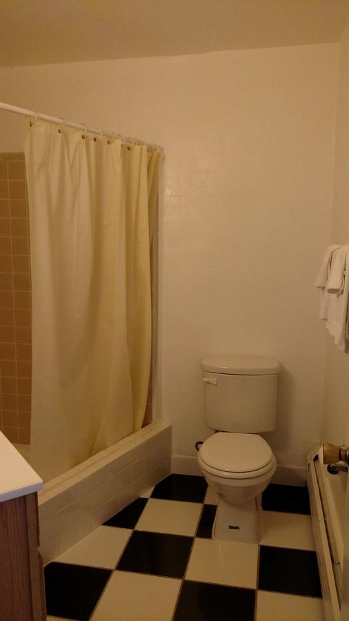 Essex House Motel - thumb 10