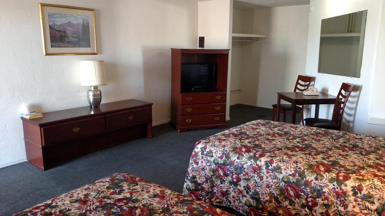 Essex House Motel - thumb 4