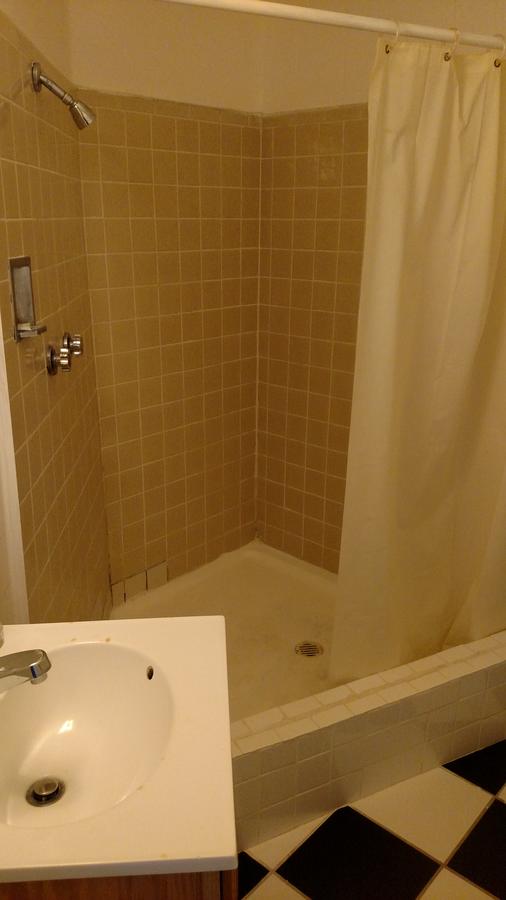 Essex House Motel - thumb 6