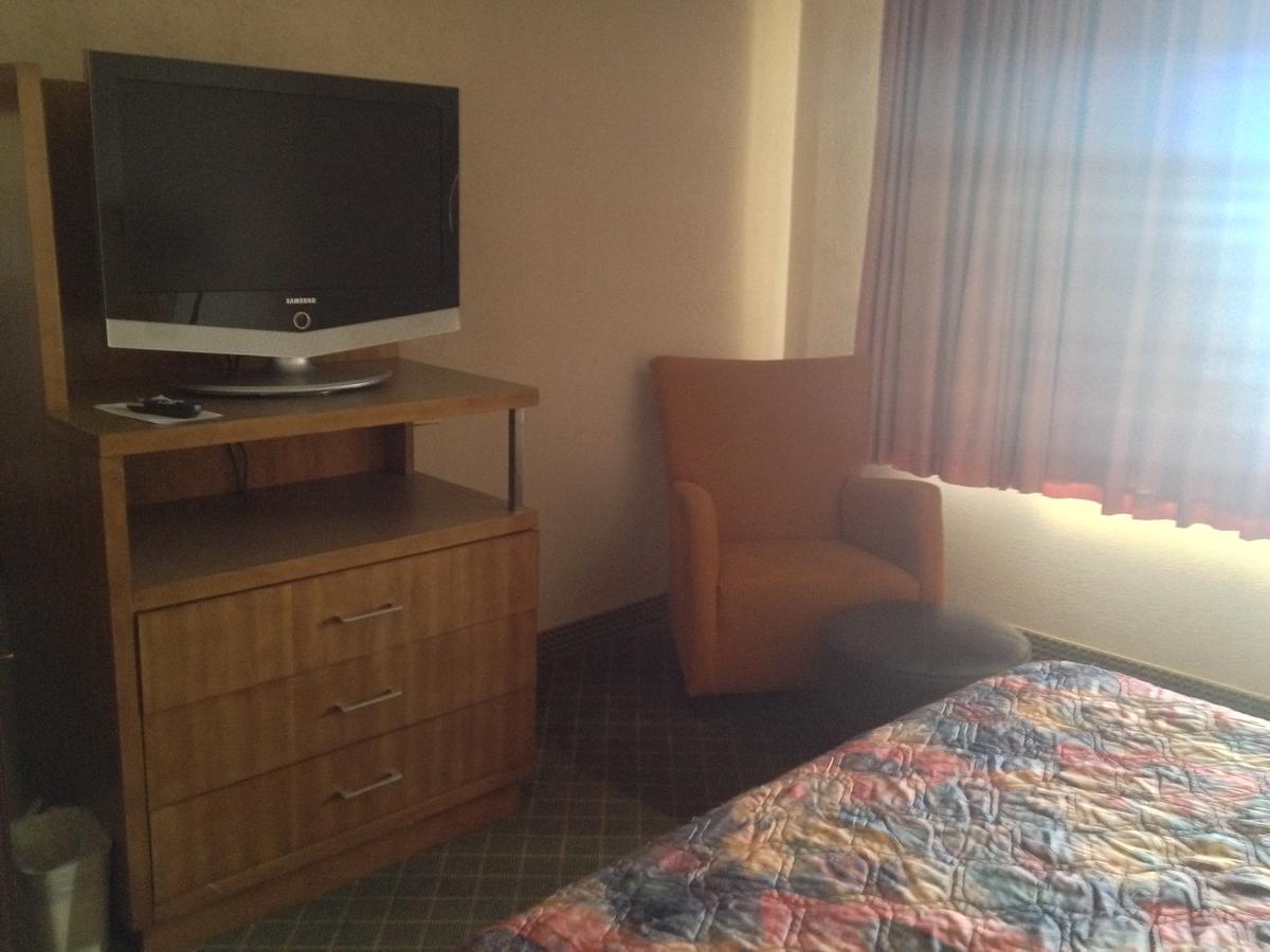 Rodeway Inn & Suites - thumb 5