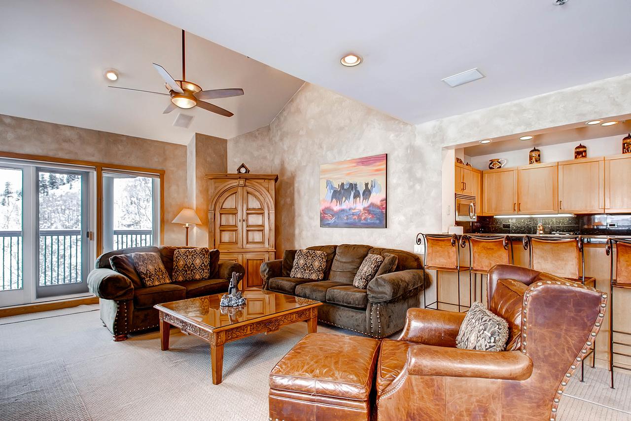 The Centennial Residences Unit 22 - thumb 10