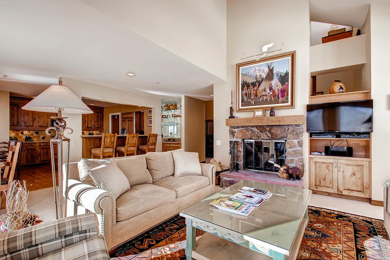 The Centennial Residences Unit 29 - thumb 4