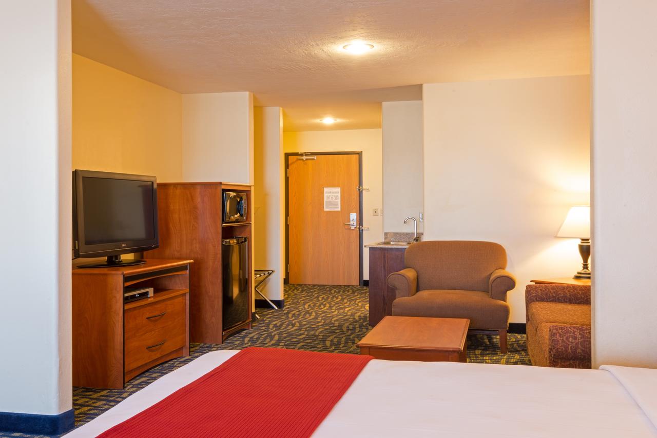 Holiday Inn Express Hotel & Suites Alamosa - thumb 18