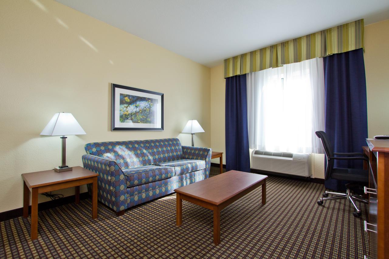 Holiday Inn Express And Suites Denver East Peoria Street - thumb 27