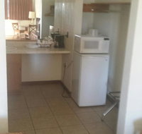 Western Inn Motel  RV Park - Tourism Bookings