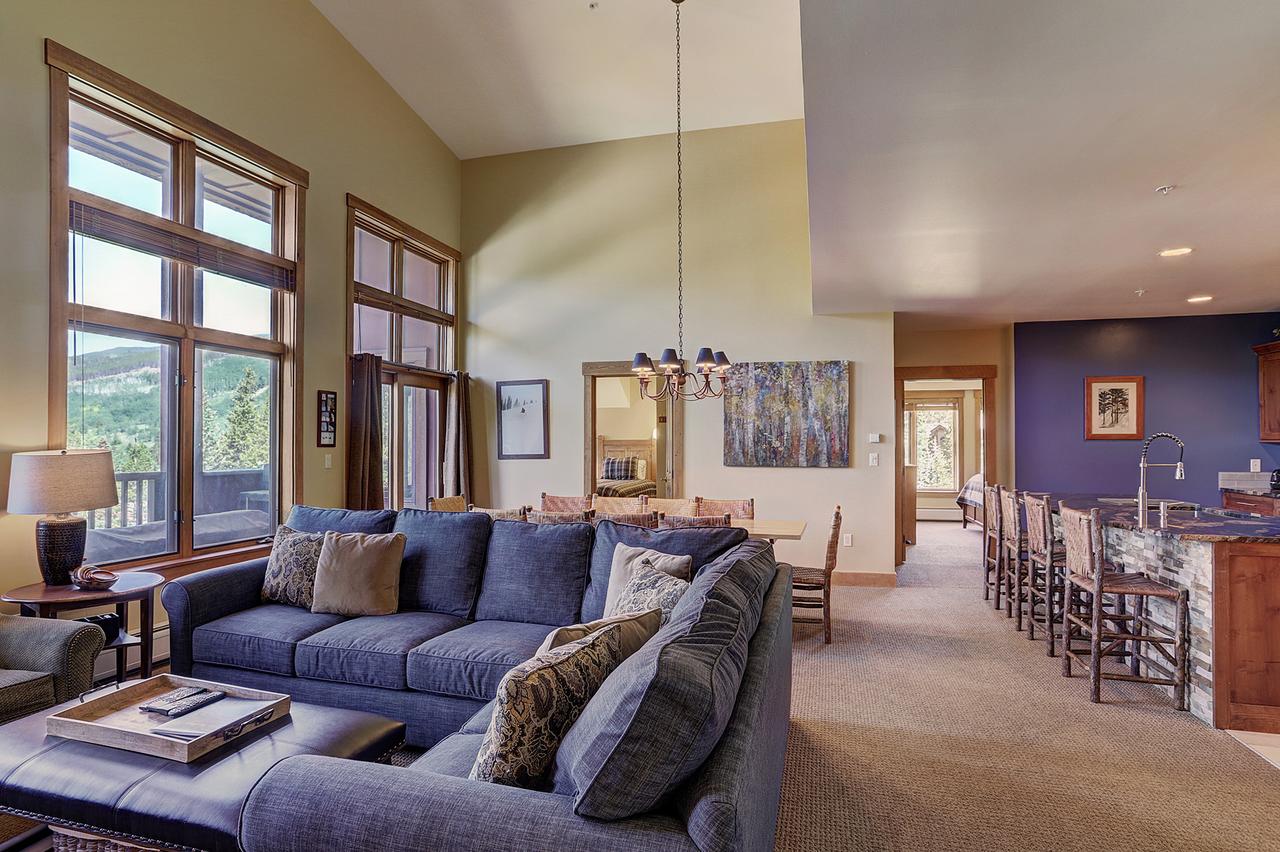 8890 The Springs Condo - thumb 4