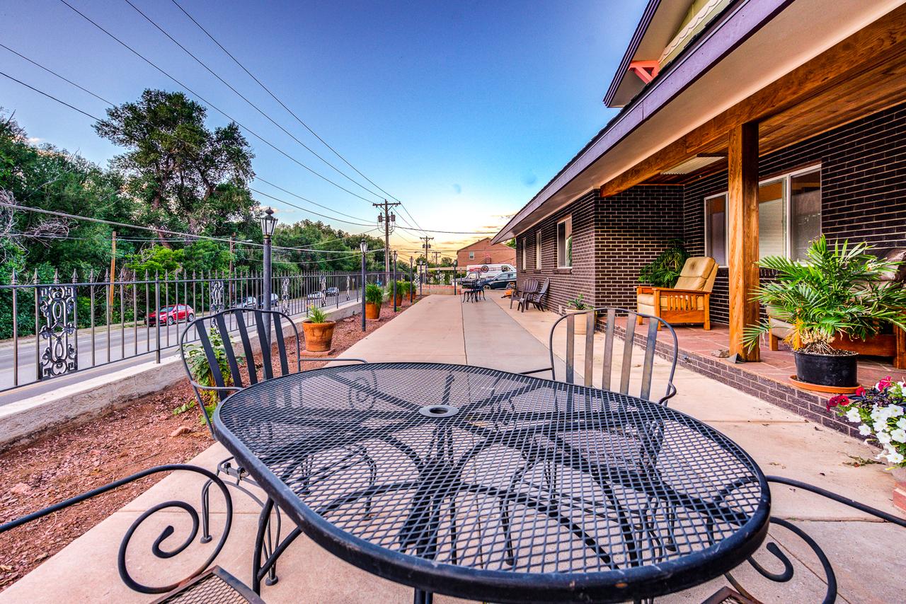 INNhale Bed And Brunch - thumb 39