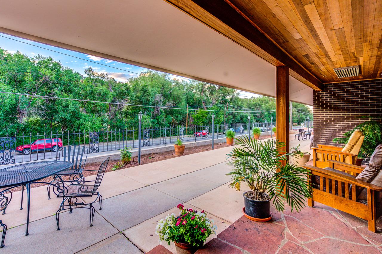 INNhale Bed And Brunch - thumb 31