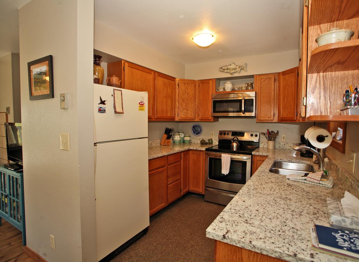 64 Engineer Drive Townhouse - thumb 4