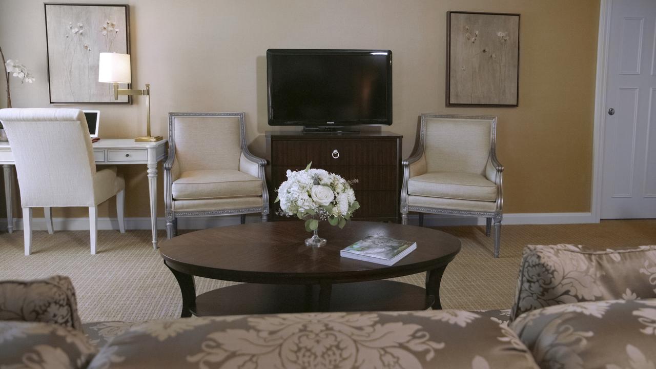 Ethan Allen Hotel - thumb 9