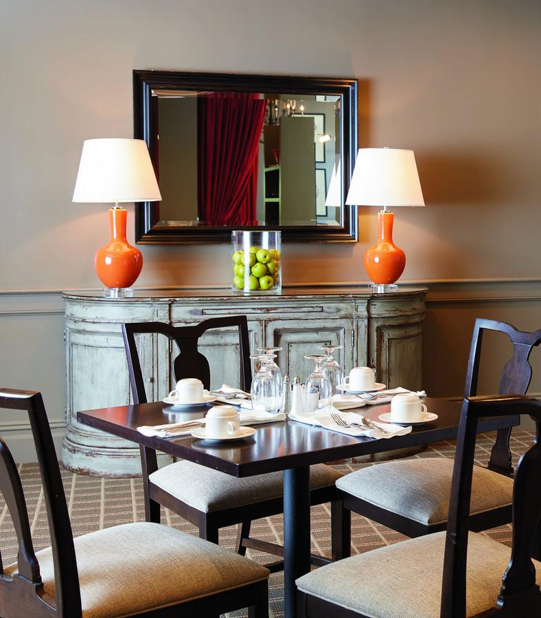 Ethan Allen Hotel - thumb 3