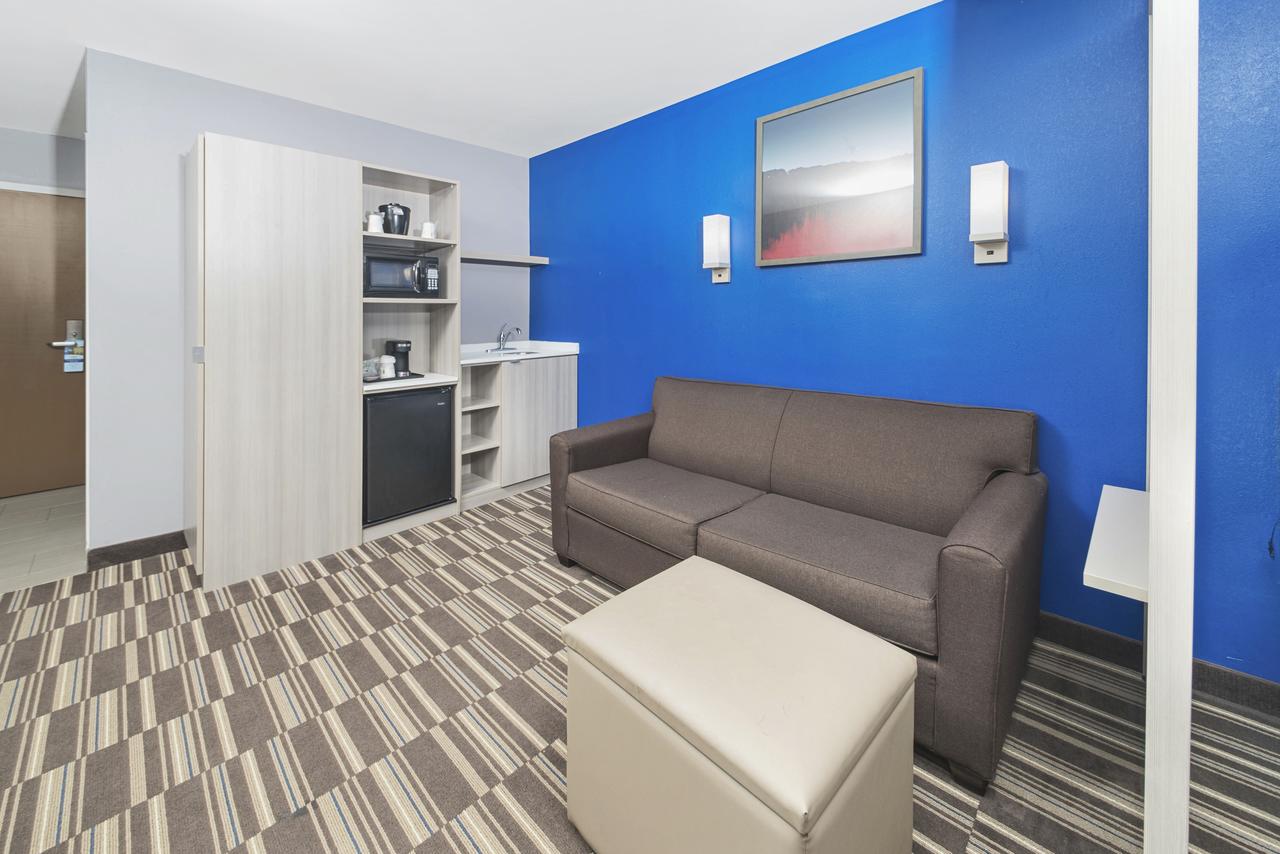 Microtel Inn & Suites By Wyndham Bethel/Danbury - thumb 22