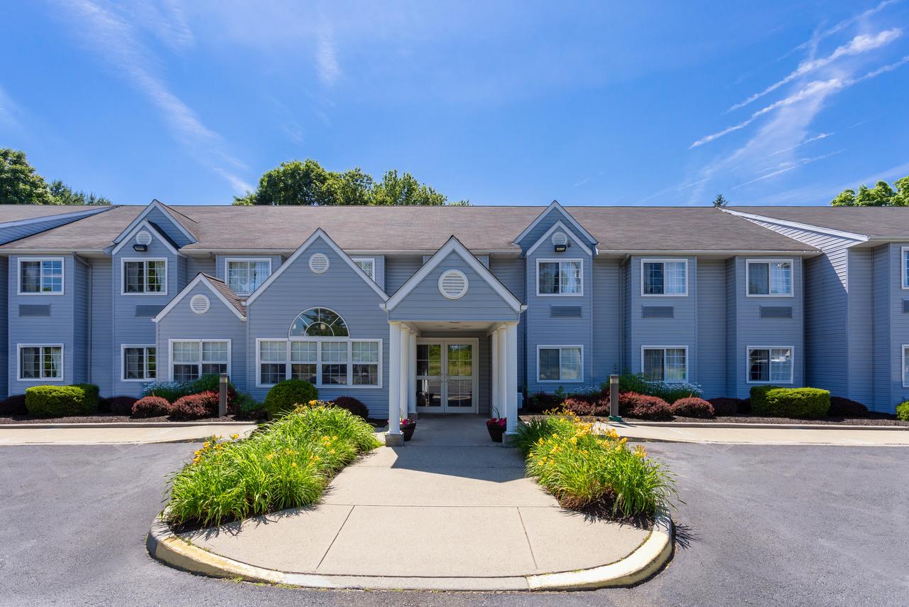 Microtel Inn & Suites By Wyndham Bethel/Danbury - thumb 5
