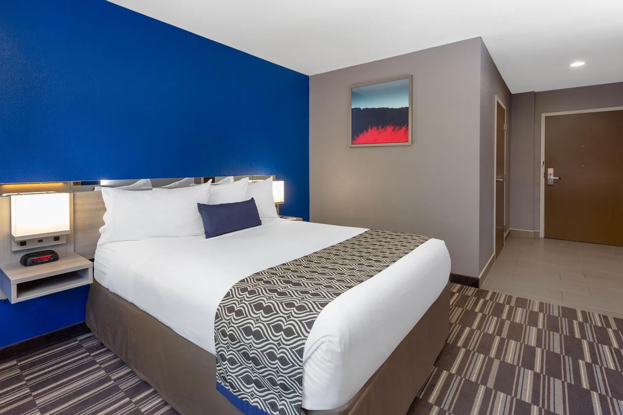Microtel Inn & Suites By Wyndham Bethel/Danbury - thumb 7