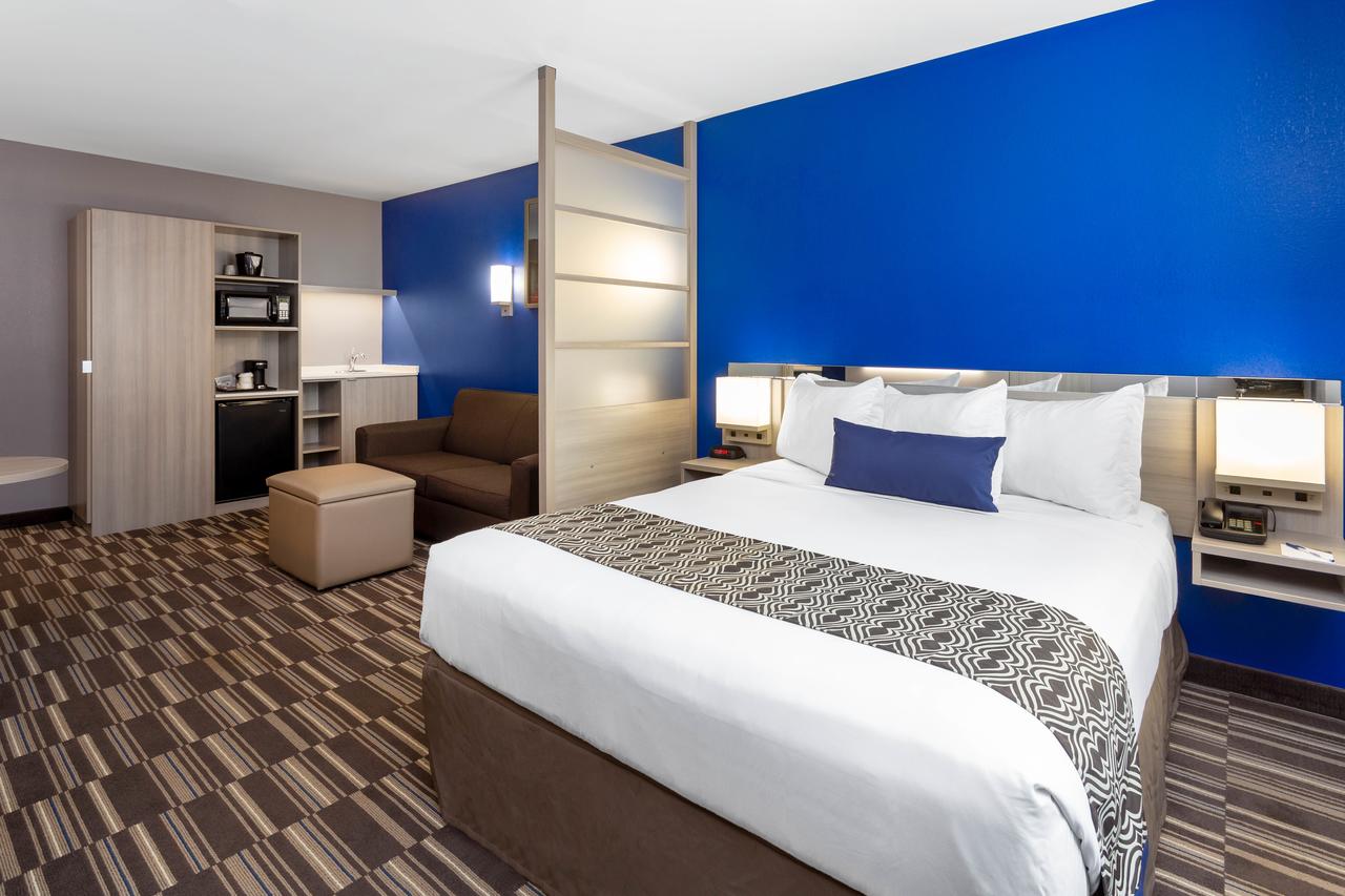 Microtel Inn & Suites By Wyndham Bethel/Danbury - thumb 9