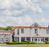 Days Inn by Wyndham Windsor Locks / Bradley Intl Airport - Tourism Bookings