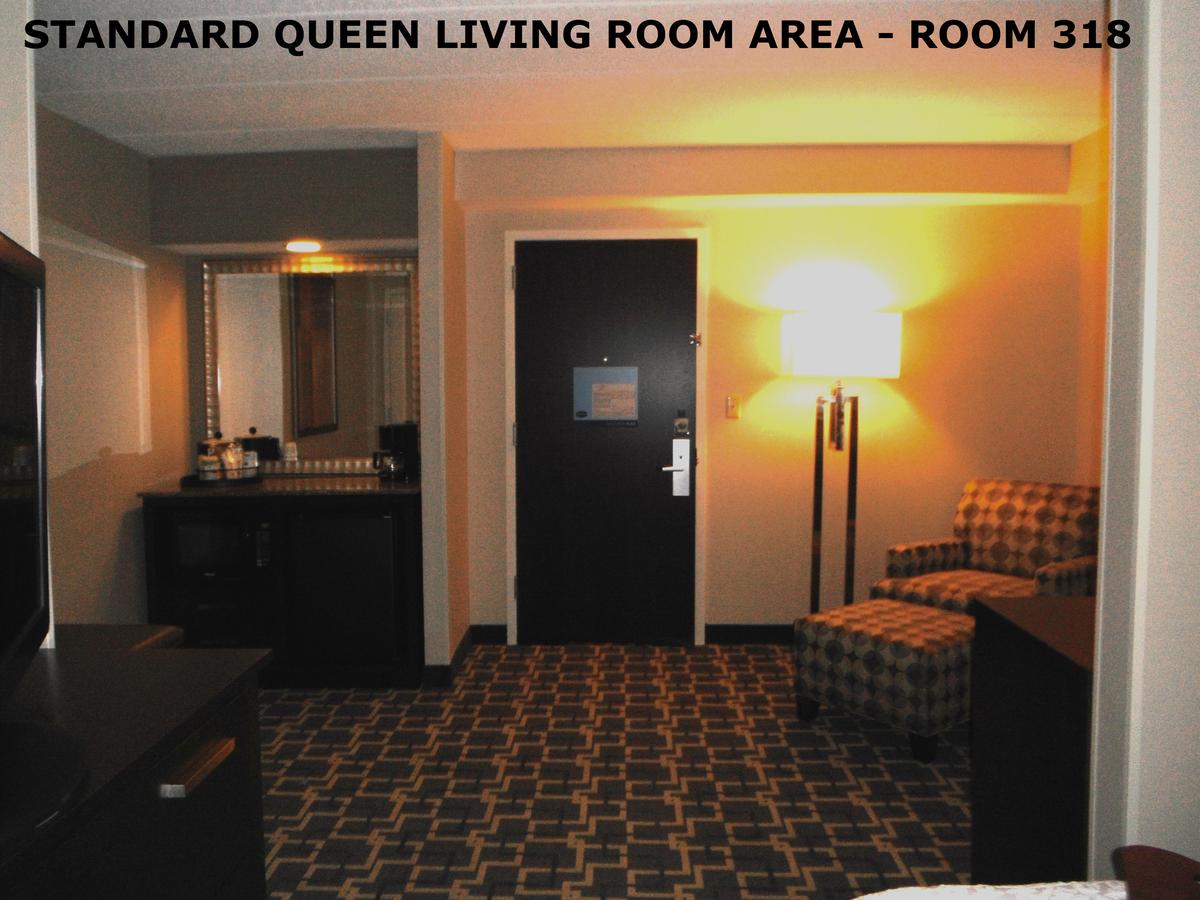 Hampton Inn Shelton - thumb 8