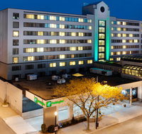 Holiday Inn Bridgeport-Trumbull-Fairfield - Tourism Bookings