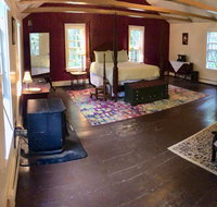 Taylor's Corner Bed and Breakfast - Tourism Bookings