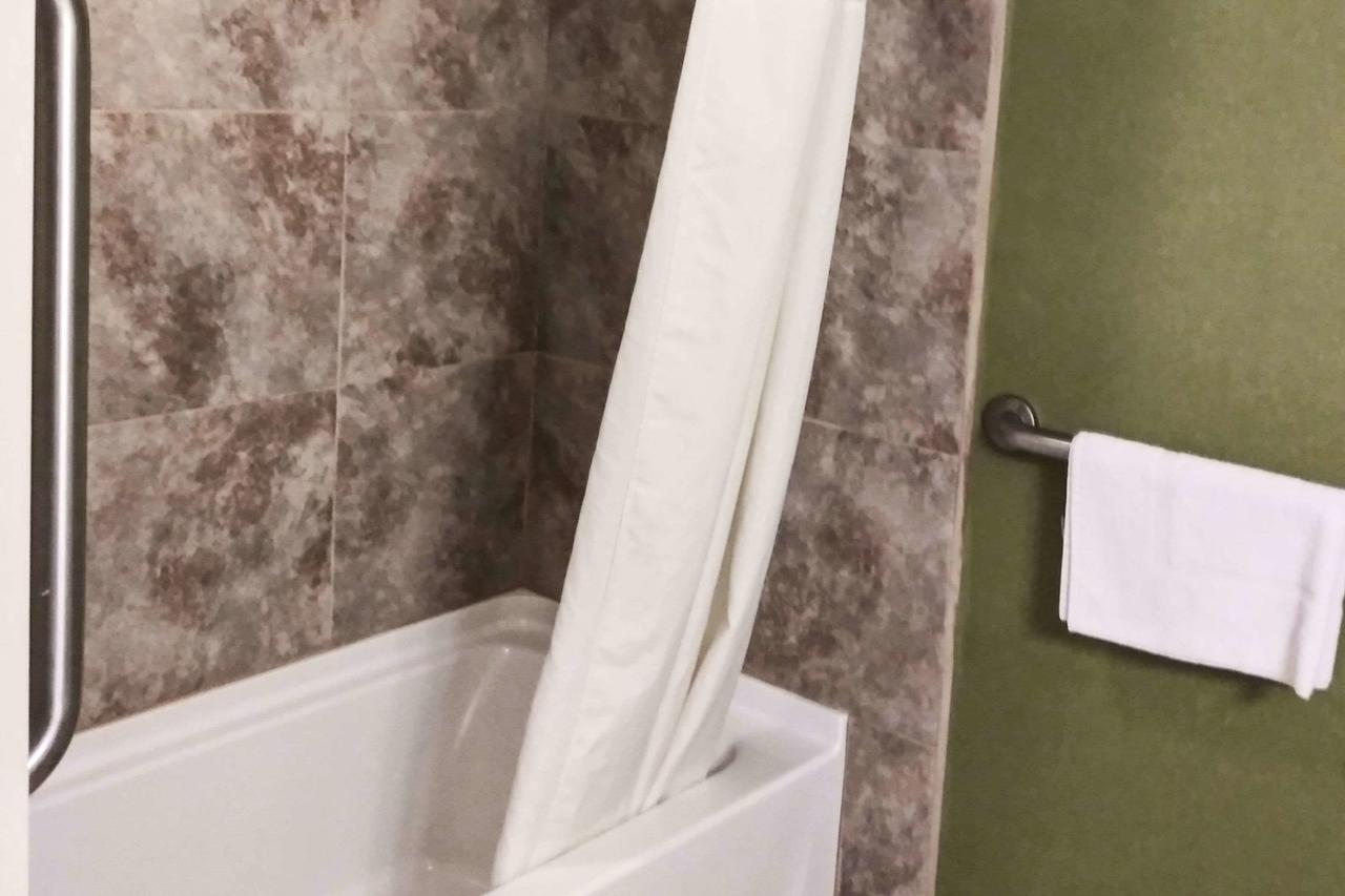 Sleep Inn & Suites Niantic - thumb 19