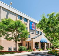 Motel 6 Milford - Tourism Bookings