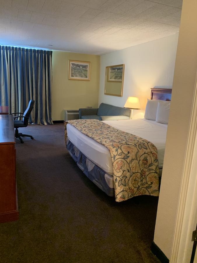 Travelodge By Wyndham Windsor Locks - thumb 5