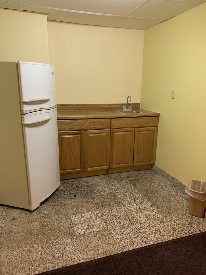 Travelodge By Wyndham Windsor Locks - thumb 1