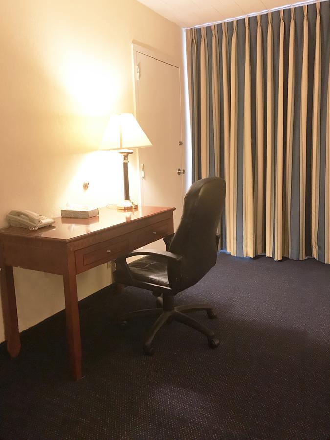 Travelodge By Wyndham Windsor Locks - thumb 20