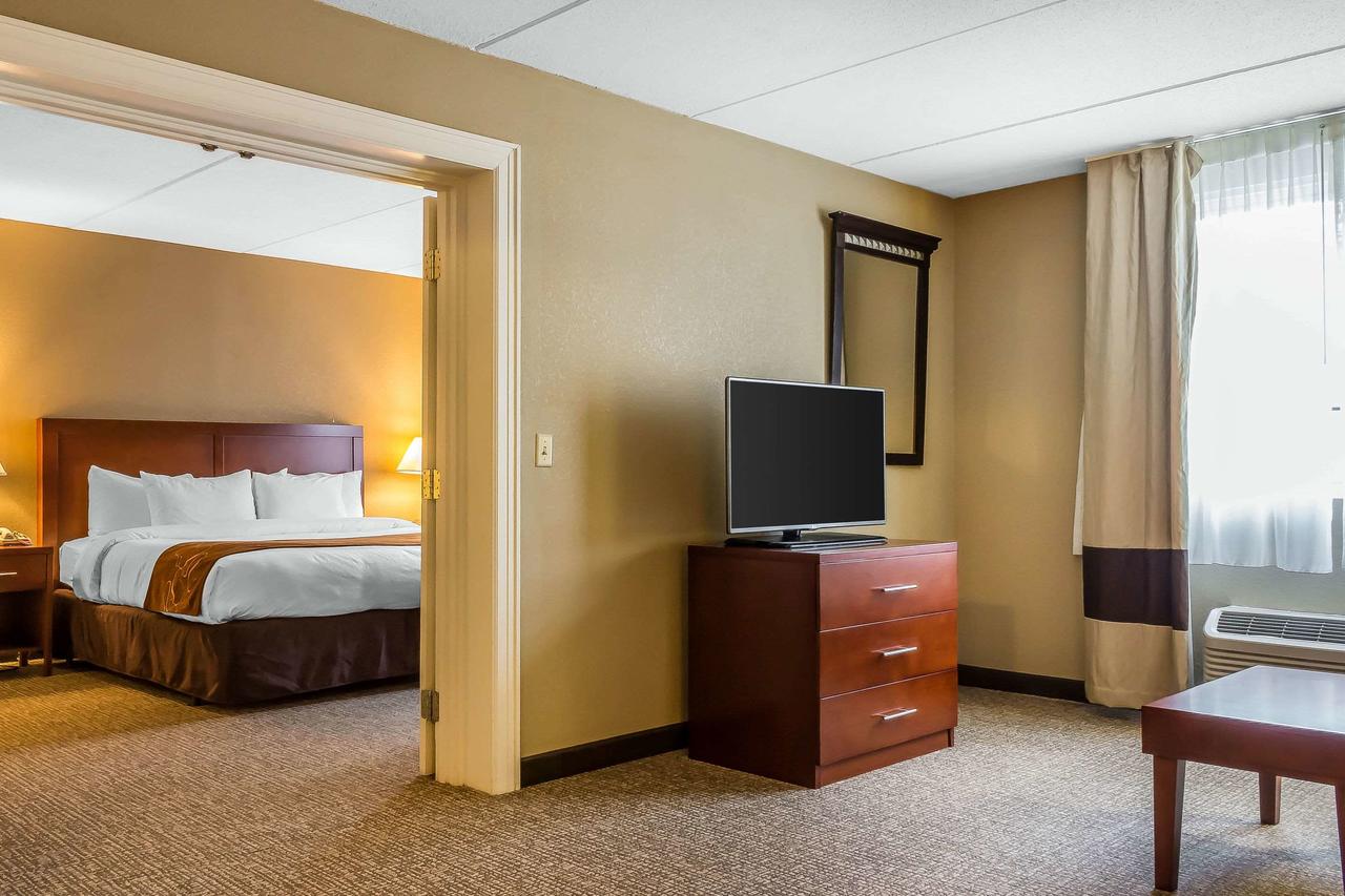 Comfort Suites Norwich - thumb 13