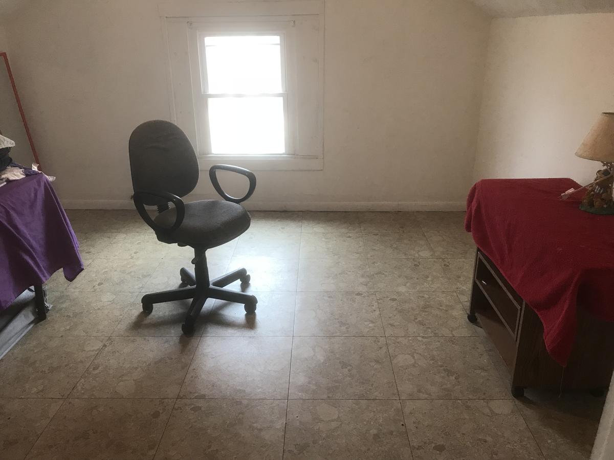 2Br Studio Across From Yale Smillow - thumb 4