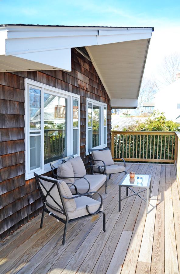 Caster Holdings Too! - thumb 1