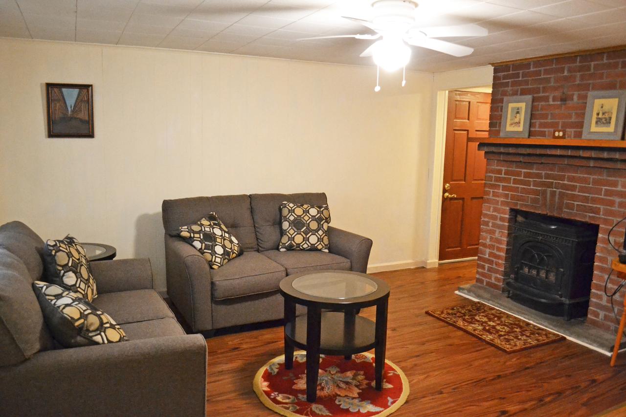 Caster Holdings Too! - thumb 7