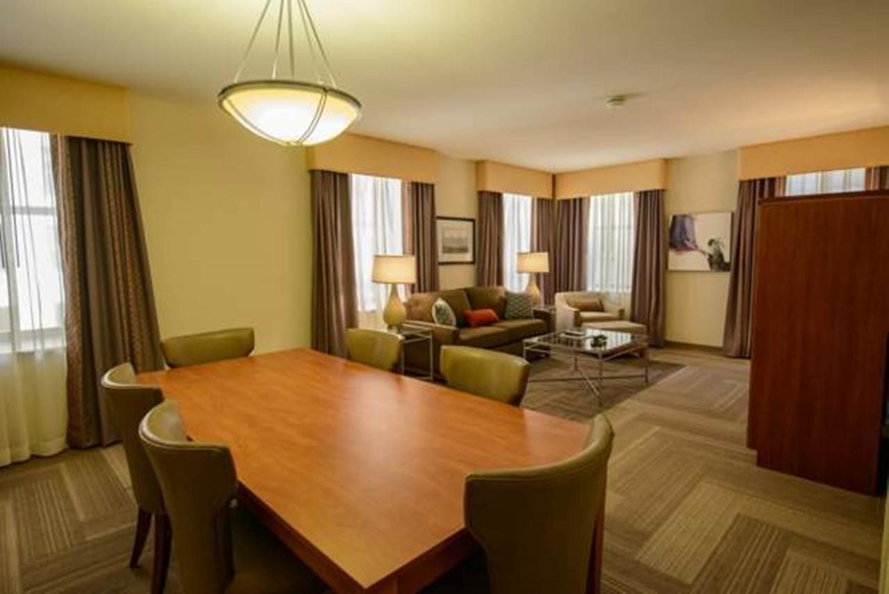 LuxiaSuites City Center - thumb 0