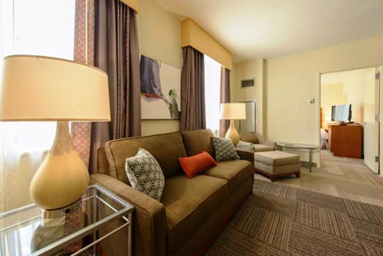 LuxiaSuites City Center - thumb 11