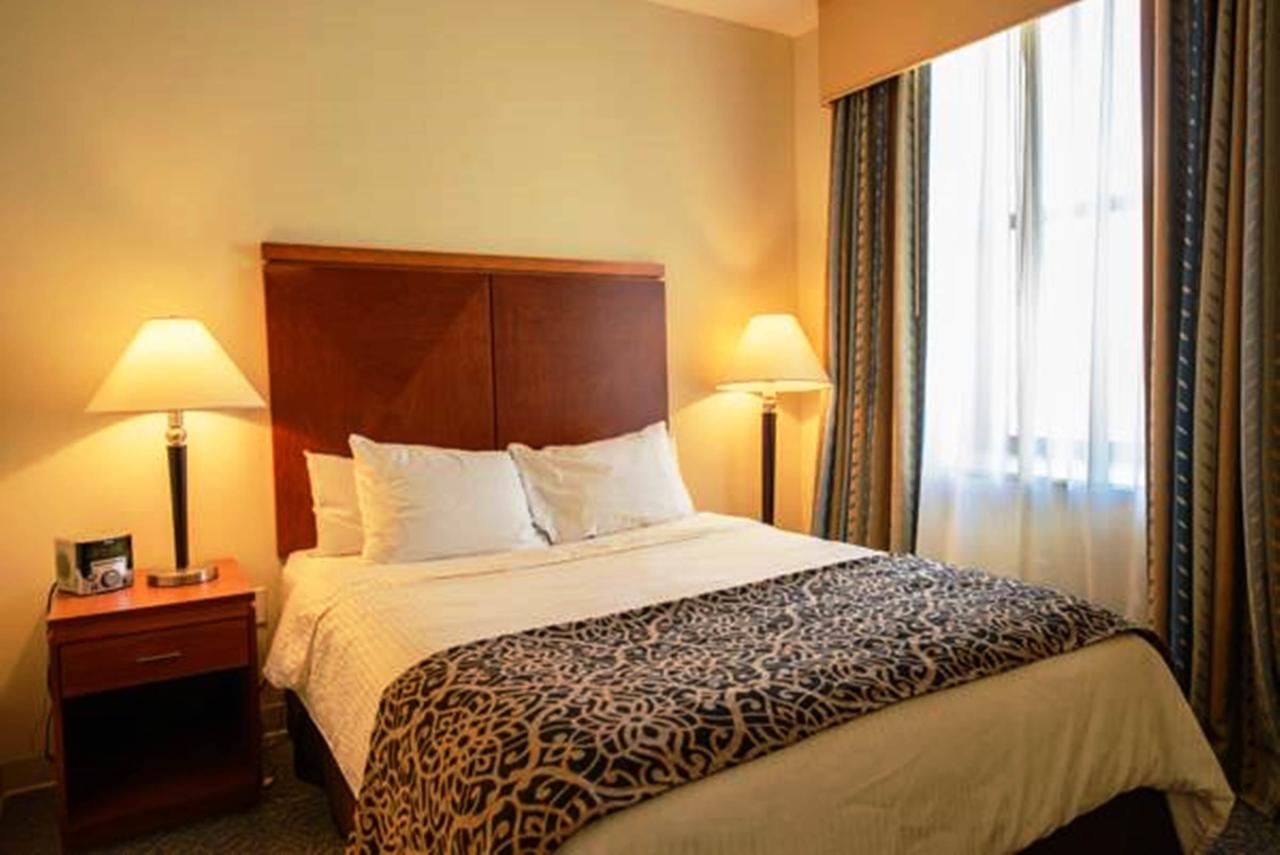 LuxiaSuites City Center - thumb 15