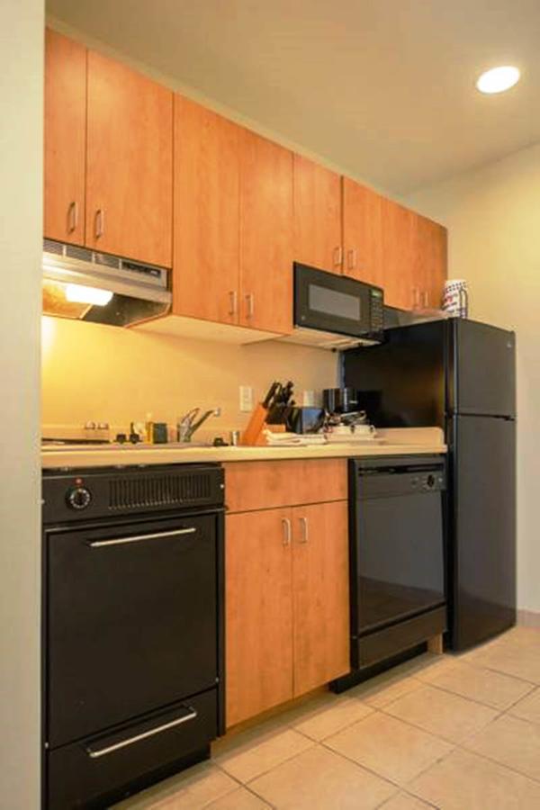 LuxiaSuites City Center - thumb 16