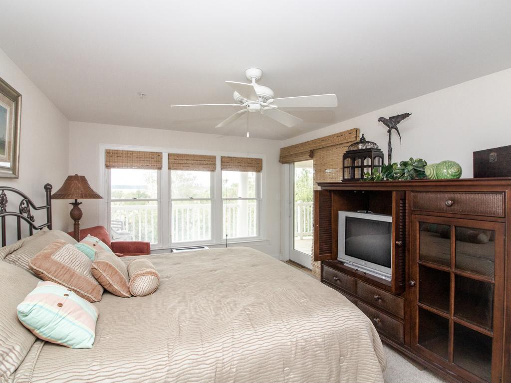 40146 Salt Meadows Townhouse - thumb 1