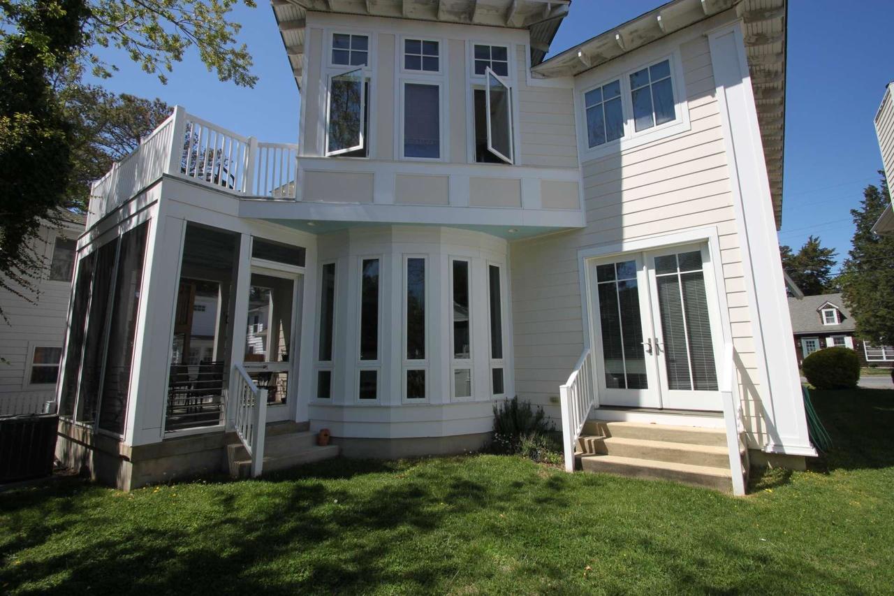 216 New Castle St. - thumb 10