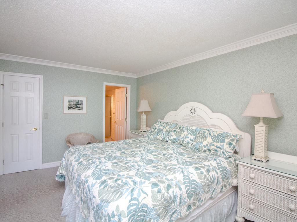 1403N Edgewater House Condo - thumb 11