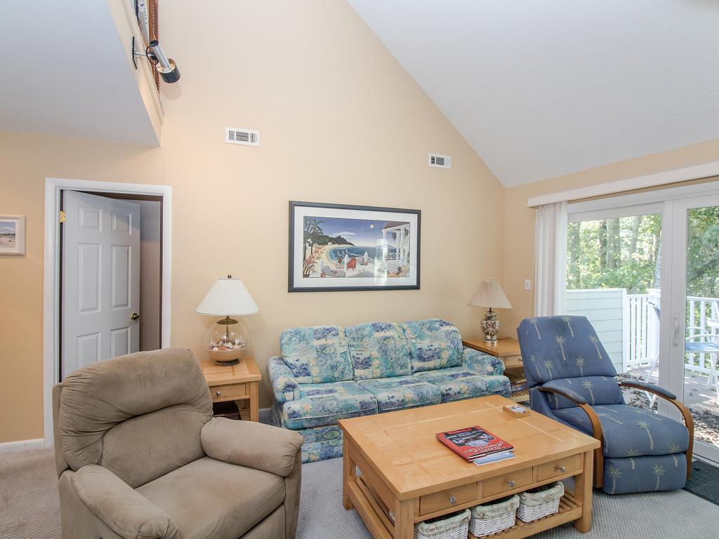 2103 Doubles Court Condo - thumb 2
