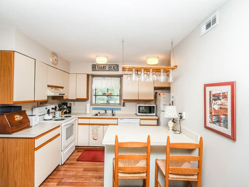 1008D Brighton View Condo - thumb 13