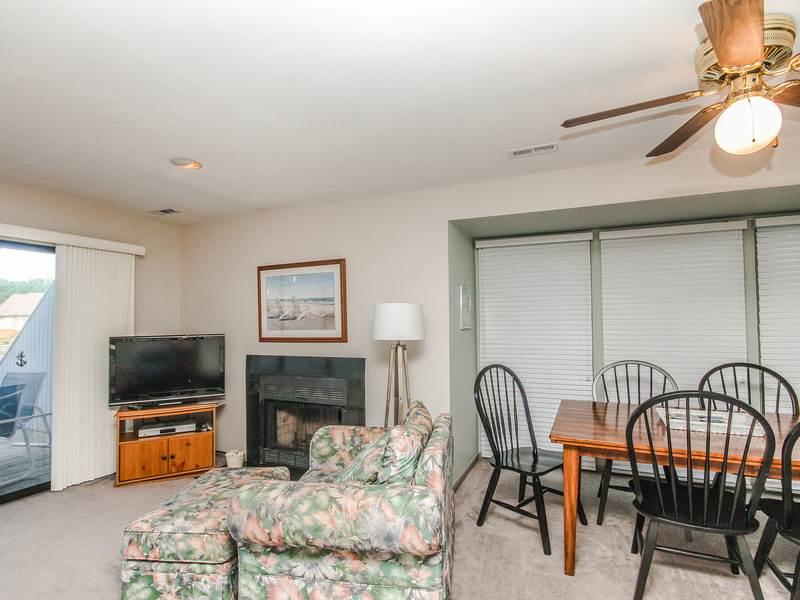 1008D Brighton View Condo - thumb 8