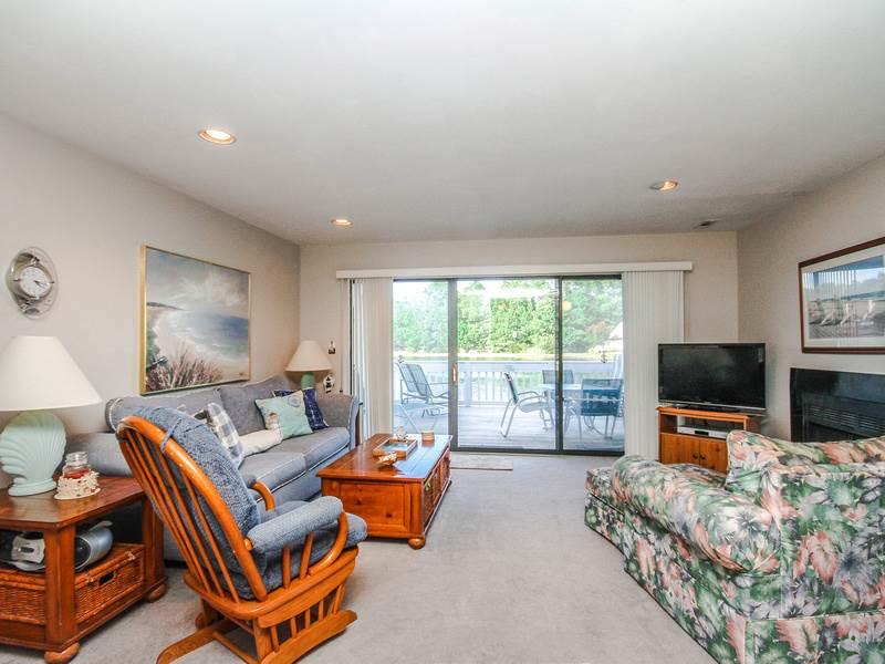 1008D Brighton View Condo - thumb 1