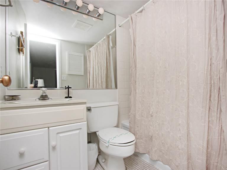 105 Annapolis House Condo - thumb 6