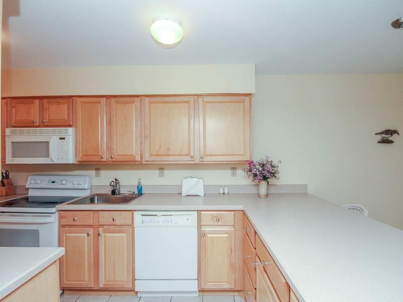 2004 Doubles Court Condo - thumb 3