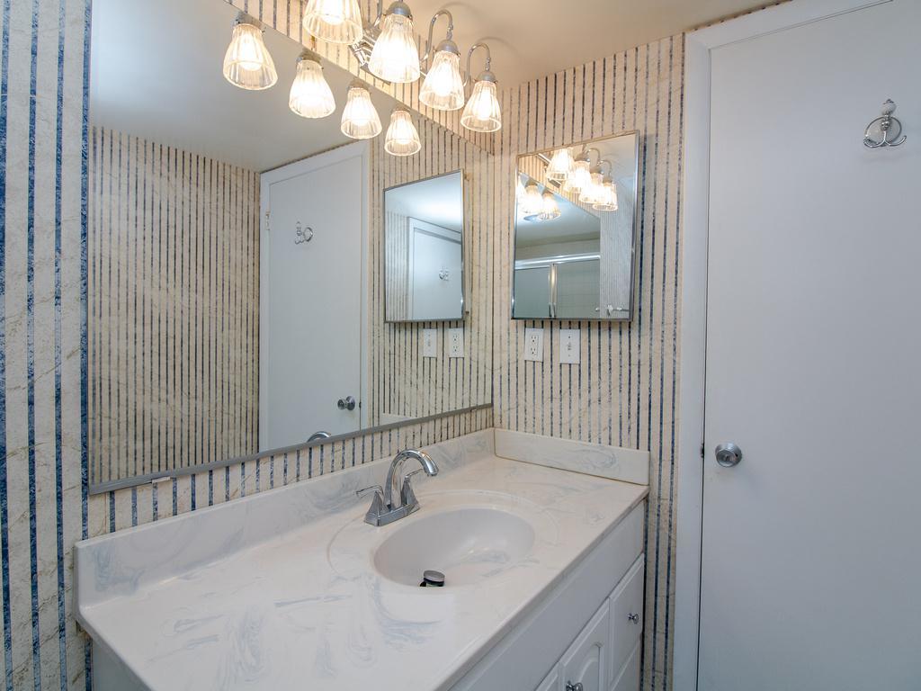 1002N Edgewater House Condo - thumb 18